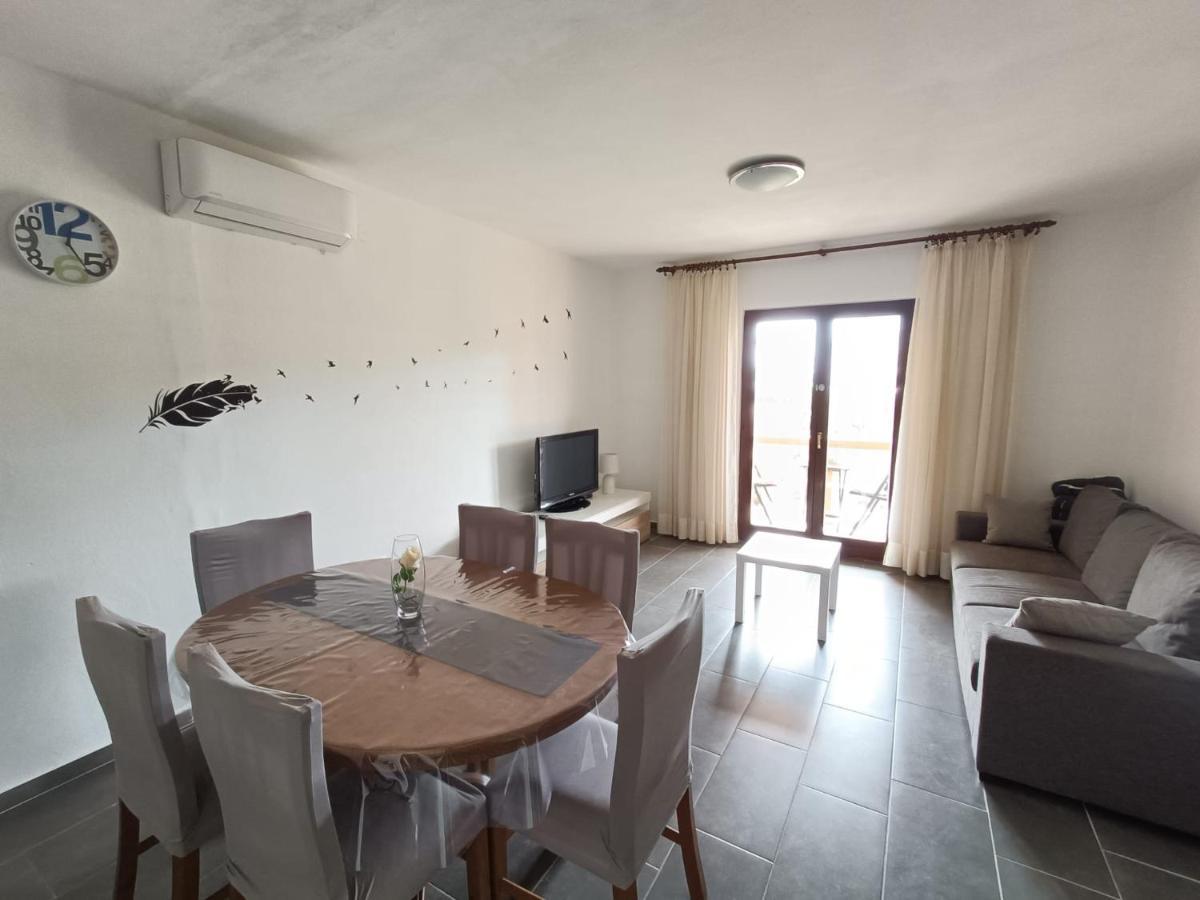Apartments Devic Sukošan エクステリア 写真